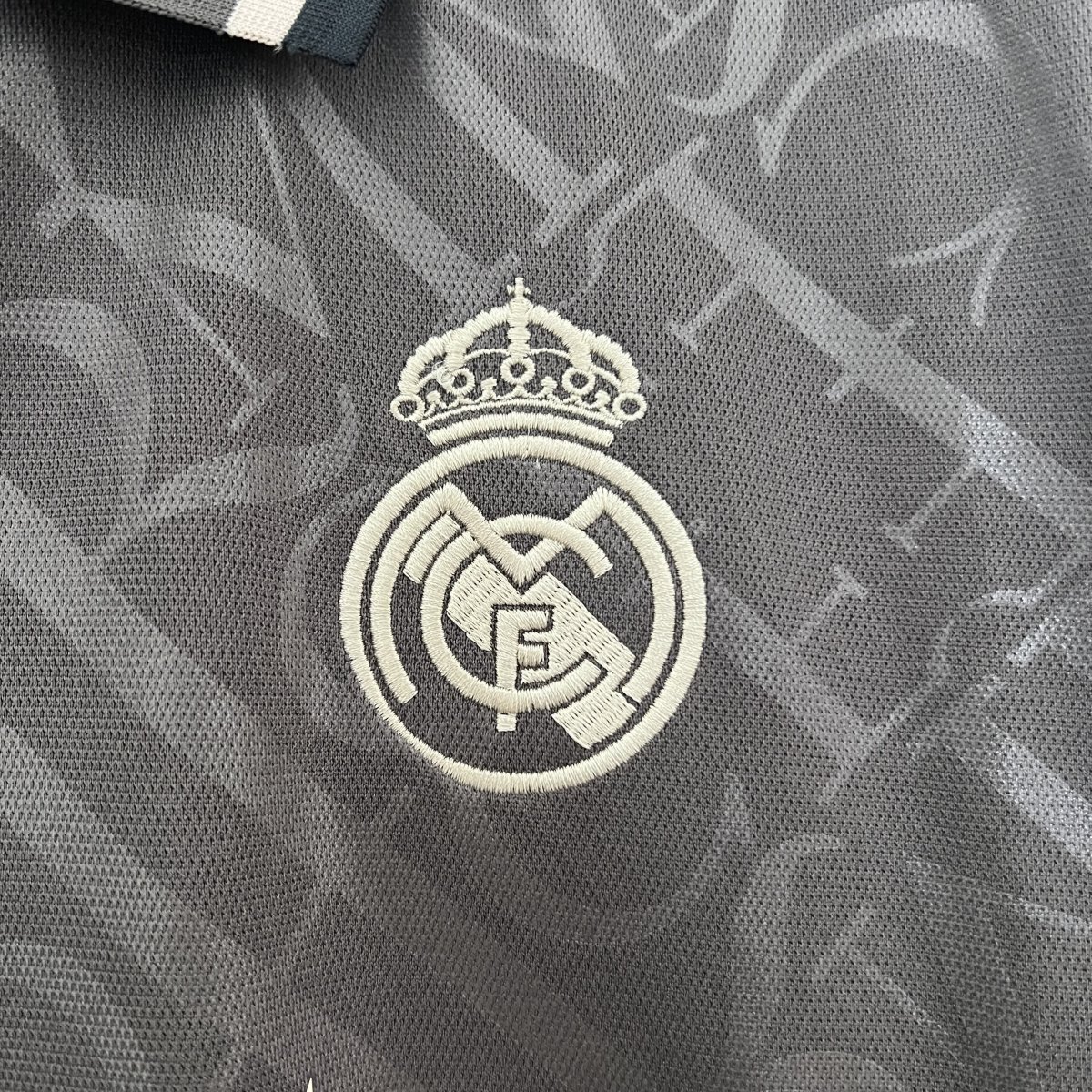 Kit Criança Real Madrid Terceiro Equipamento 24/25 - Image 6