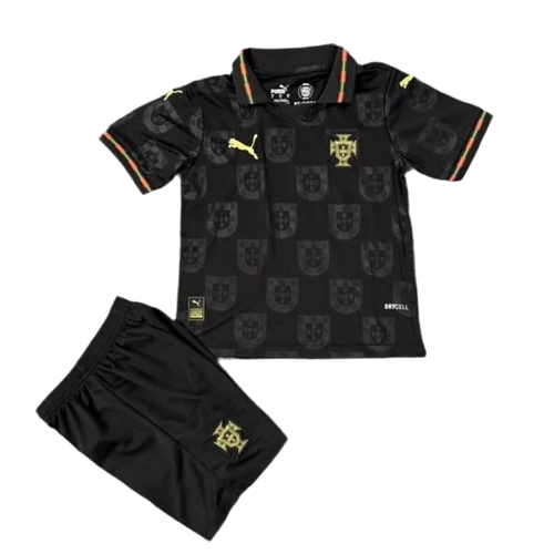 Kit Criança Portugal Eusébio Edição Especial - Image 3