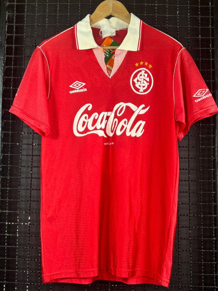 Camisa Internacional Umbro 1993 vermelha - Image 2