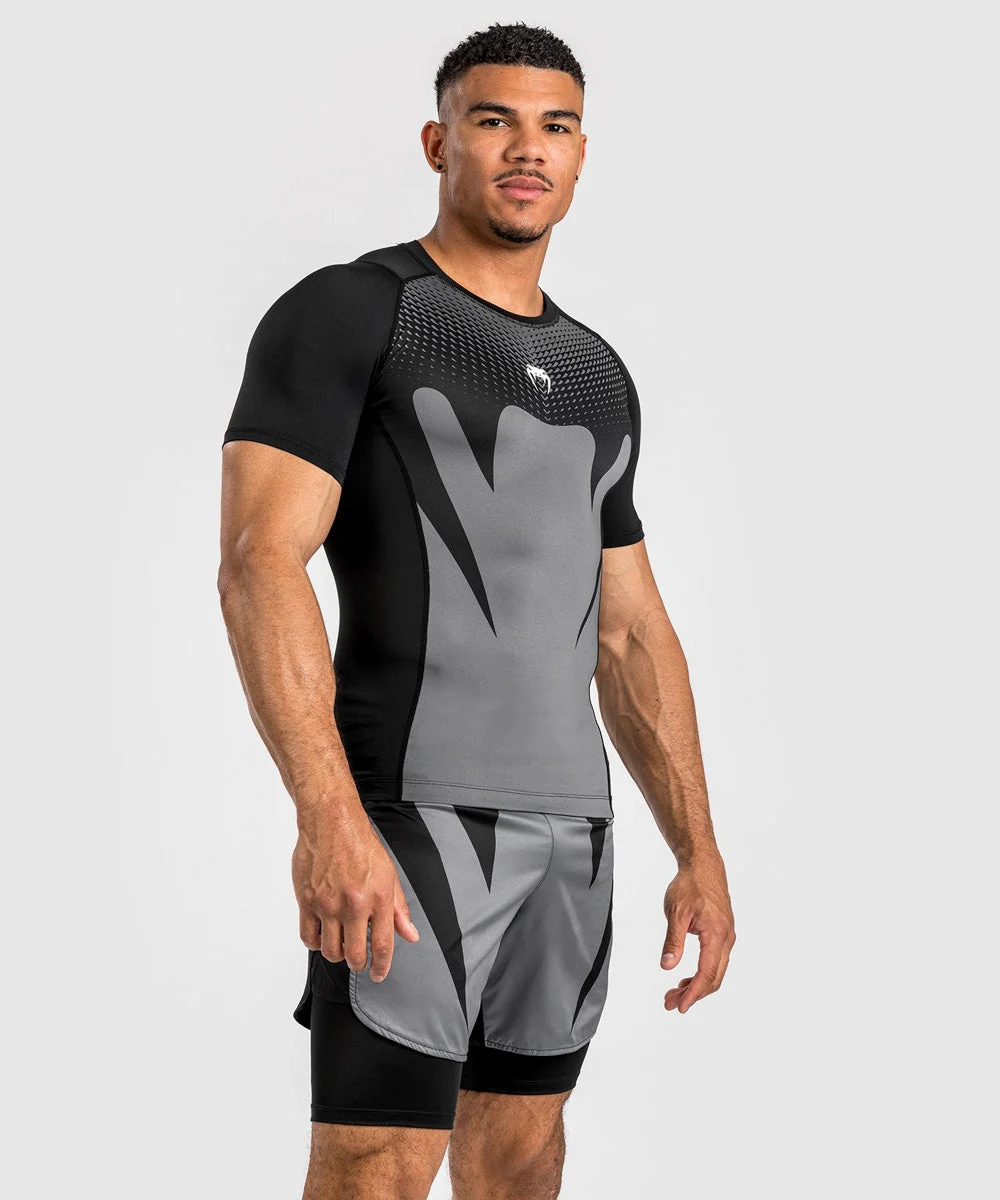 Rashguard Venum Attack mangas curtas - Image 3