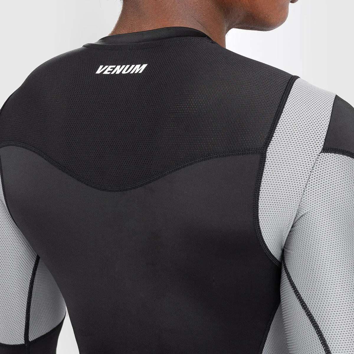 Rashguard Venum Tempest mangas compridas Preto - Image 6