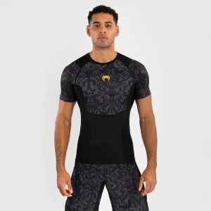 Rashguard Venum x Ilia Topuria Unmatched mangas curtas