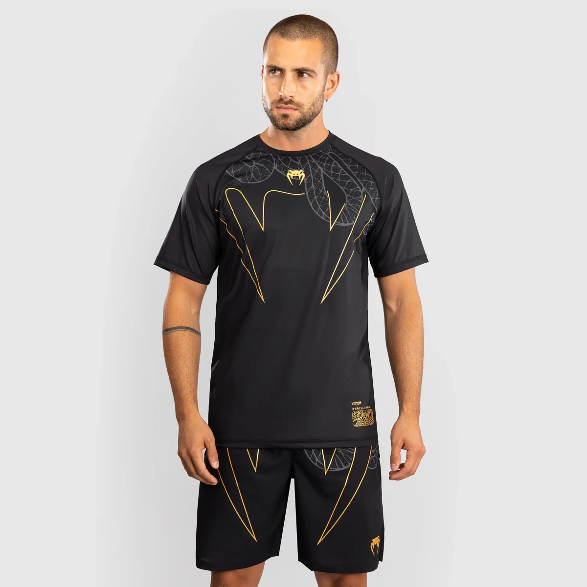 T-shirt Venum Serpenti Dry Tech Preto - Image 2